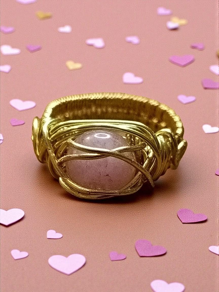 Gold rose quartz ring