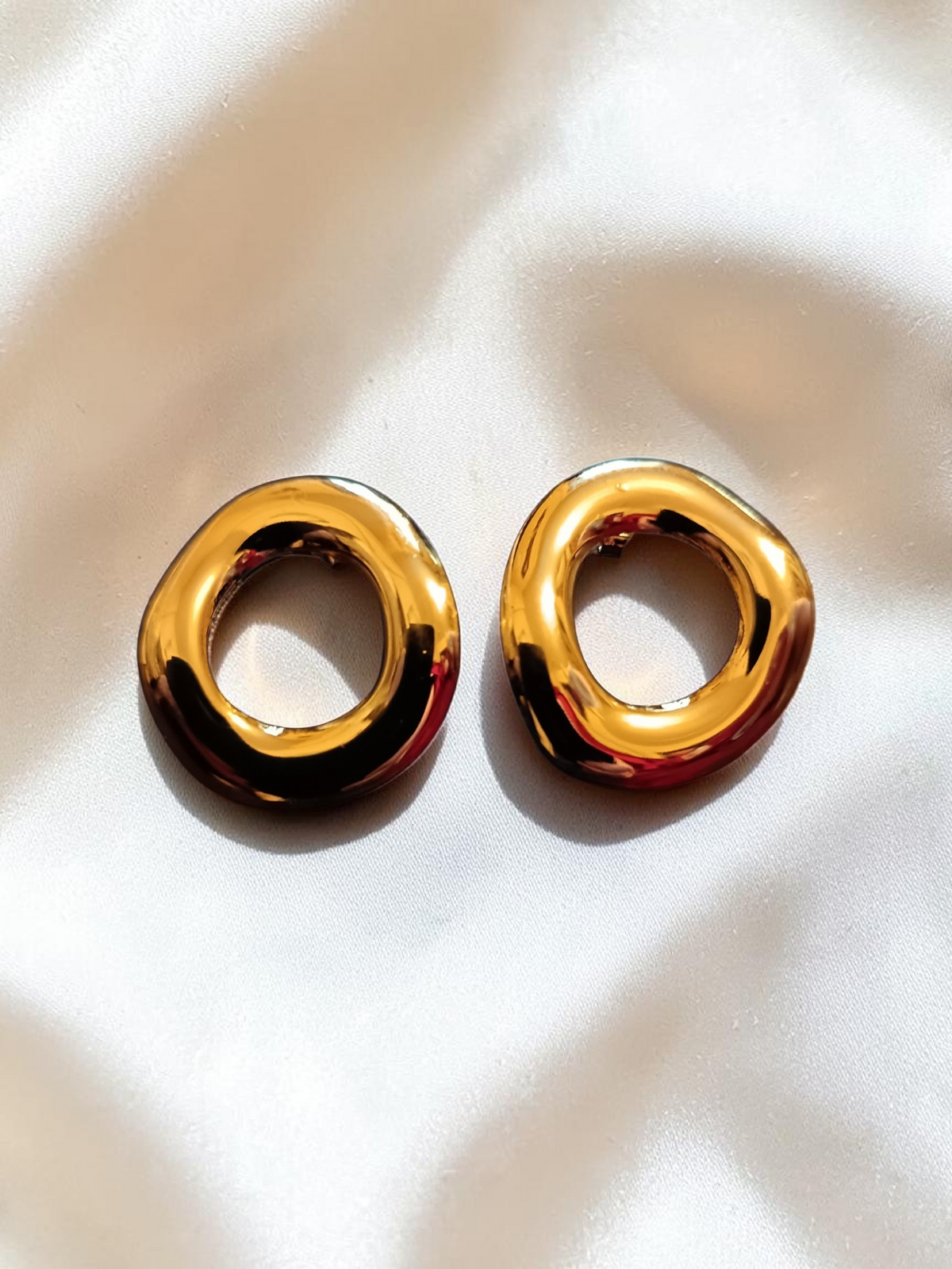 Gold Plated Circle Stud Earrings