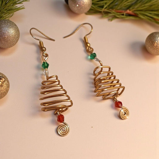 Wire Wrapped Christmas Tree Earrings – Festive Holiday Jewellery