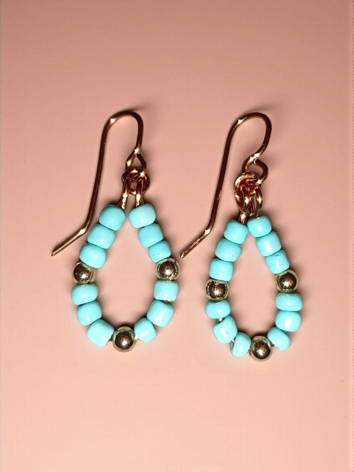 Handmade Turquoise & Copper dangle earrings.